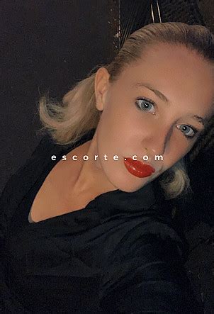 escorte girl orléans|VIP Orléans Escorts 